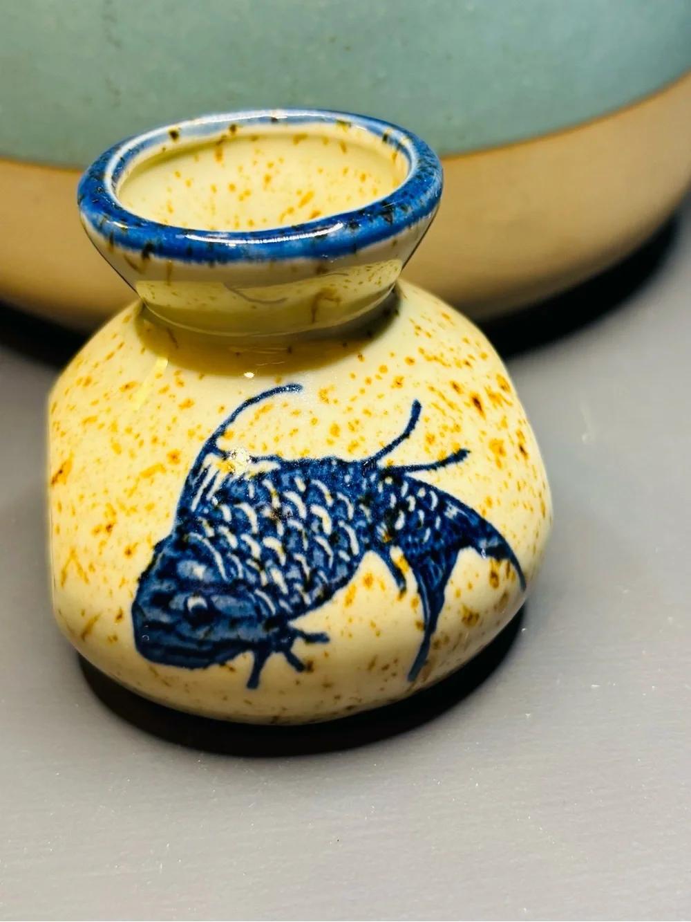 Ceramic Toothpicks Holder/Mini Vase
